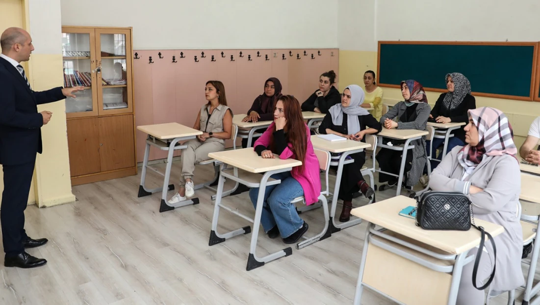 Aile okulu kurslarından 150 bini aşkın veli yararlandı