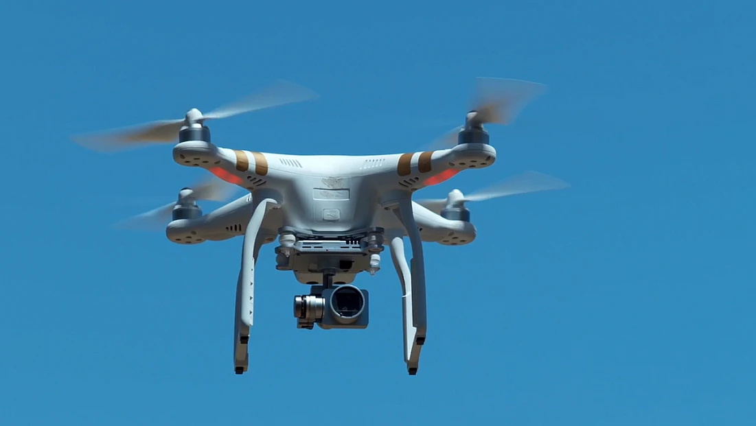 Anadolu Lisesi mezunu 3 genç, orman yangınlarına karşı dron tasarladı