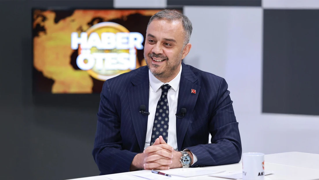 Başkan Toptaş, Onikişubat’ın gelecek vizyonunu canlı yayında anlattı