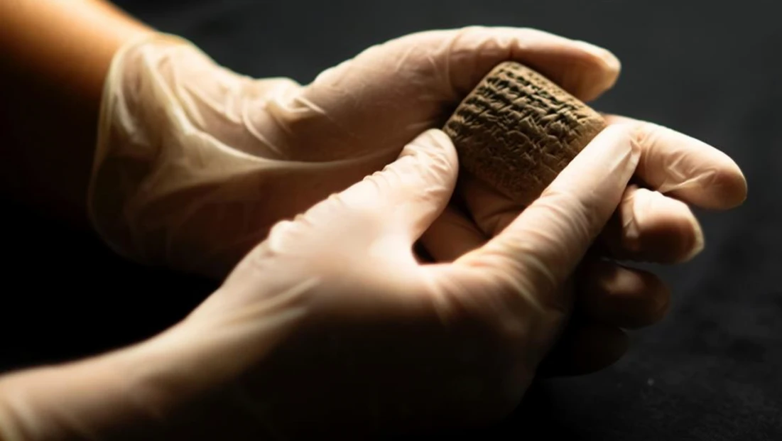 Binlerce yıllık tablet, gün ışığına kavuştu