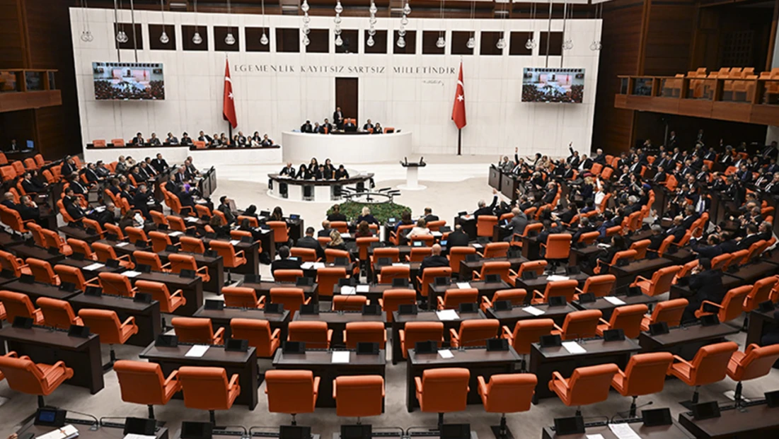 Emekli aylığının artırılmasına yönelik düzenleme TBMM’de kabul edildi