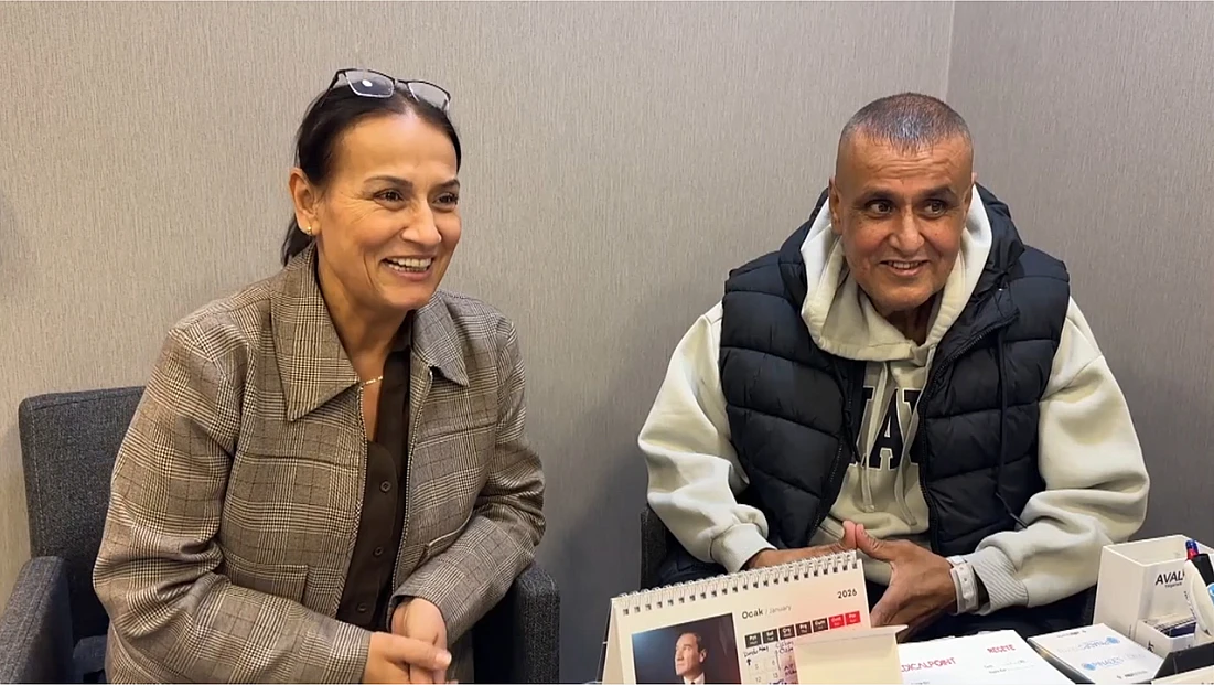 Fedakar abla 2 ayda yaklaşık 16 kilo zayıflayıp kardeşine karaciğer dokusu verdi