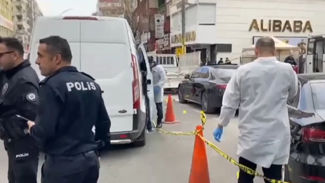 iki grup arasında silahlı kavga, 3 kişi yaralandı