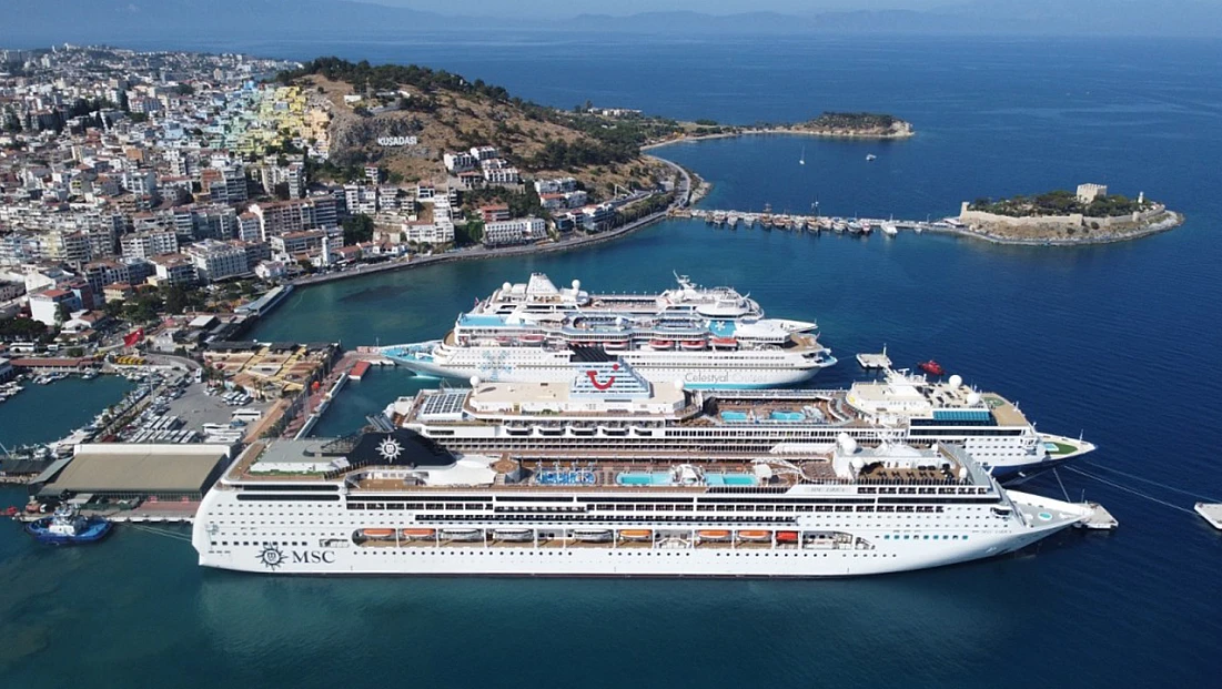 Kruvaziyer yolcu sayısı 2 milyonu aştı