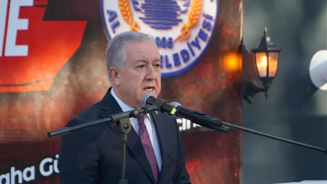 MHP Genel Başkan Yardımcısı Durmaz, Türkiye'nin sınırlarının ateşle çevrildiğine dikkat çekti