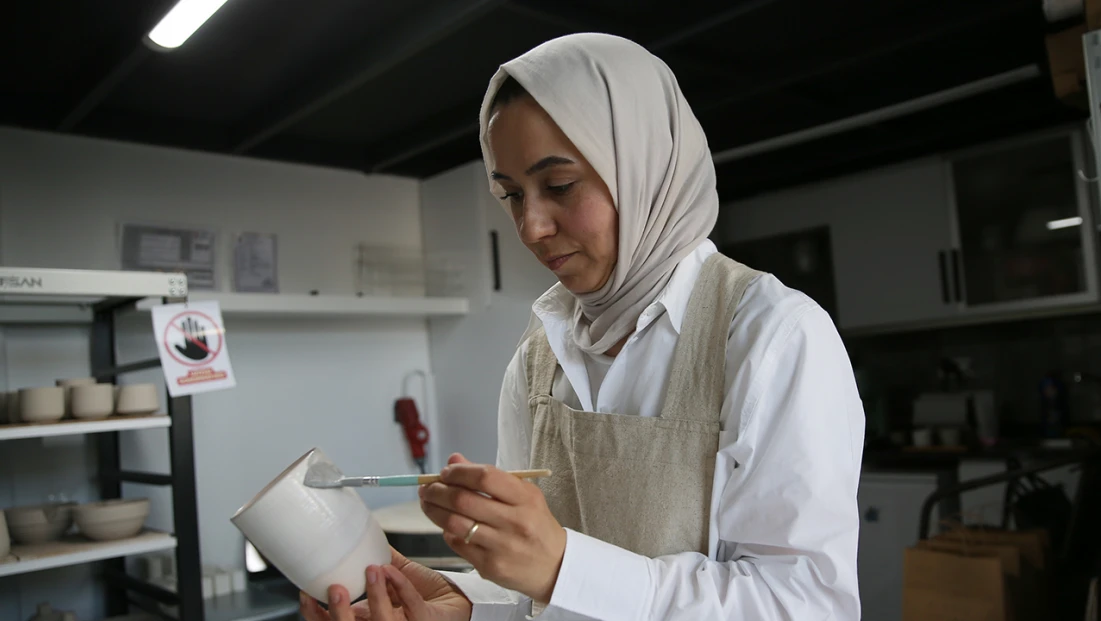 Seramik sevgisi mesleğe dönüştü