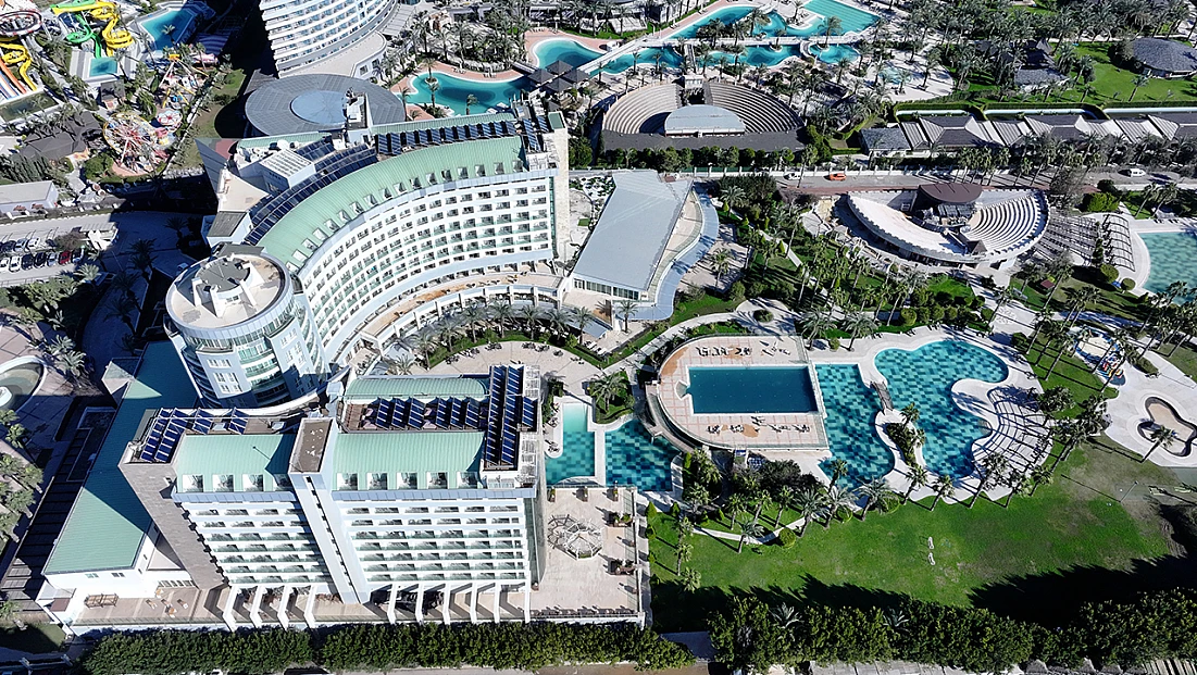 Türkiye turizmde zoru başarıyor