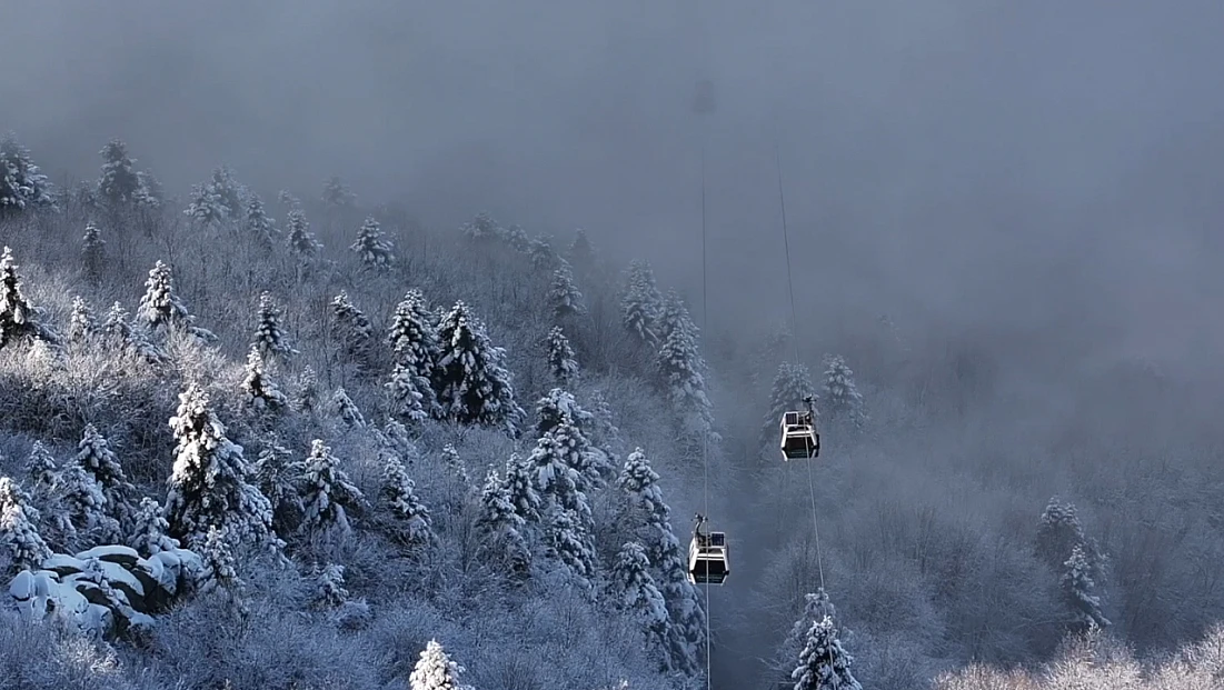Uludağ'a teller üzerinde ulaşım zamandan tasarruf sağlıyor