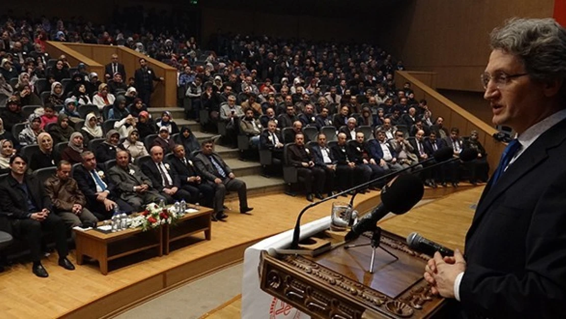 Kahramanmaraş'ta Mevlid-İ Nebi Konferansı Düzenlendi!