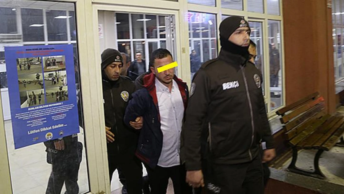 Kendisini canlı bomba olarak ihbar etti, gözaltına alındı!