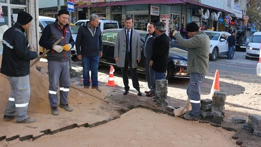 Altyapı çalışmaları tamamlanan Pazarcık'ta yol yapım çalışmaları sürüyor!