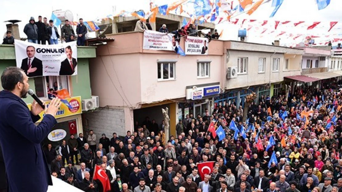 Beyoğlu'nda bir bey oğlu rüzgarı esti!