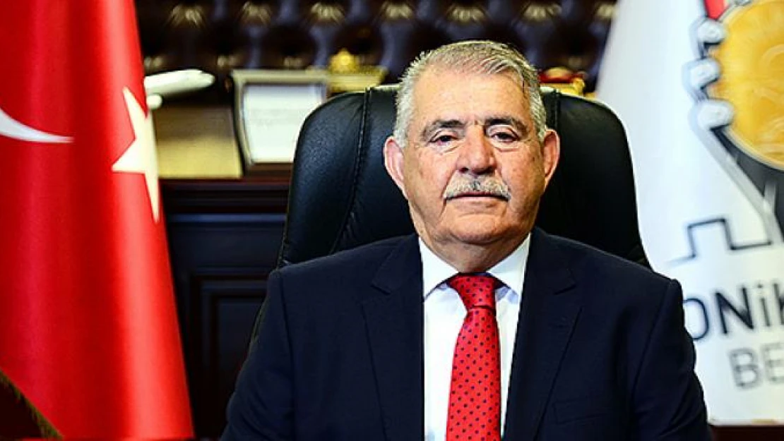 Mahçiçek: 'Aileyi aile yapan babalarımızdır'