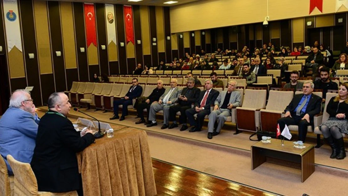 KSÜ'de 'Bilim, Din ve Türkçülük' konferansı düzenlendi!