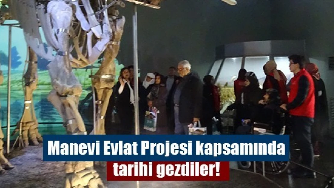 Manevi Evlat Projesi kapsamında tarihi gezdiler!