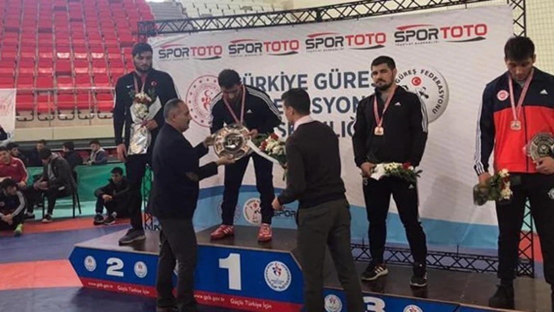 Kahramanmaraş'a Güreş'te 5 madalya daha!