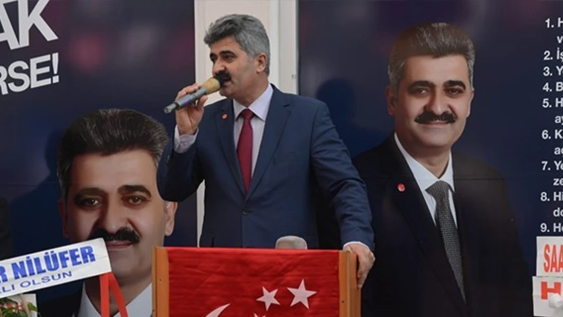 Pınarbaşı: 'Belediye başkanı nasıl olmalı?'