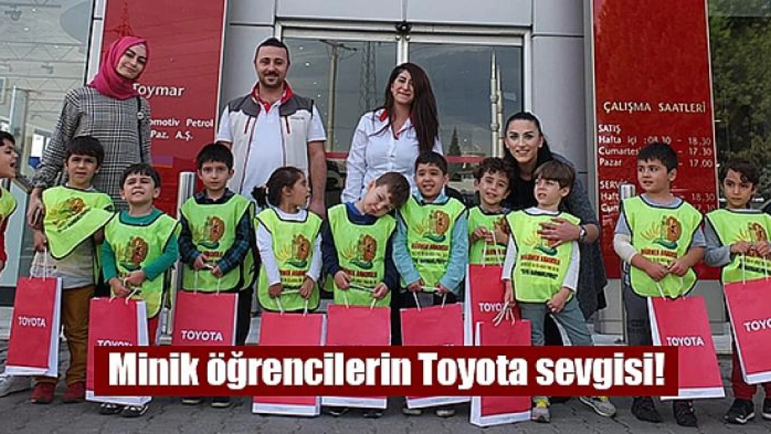 Minik öğrencilerin Toyota sevgisi!