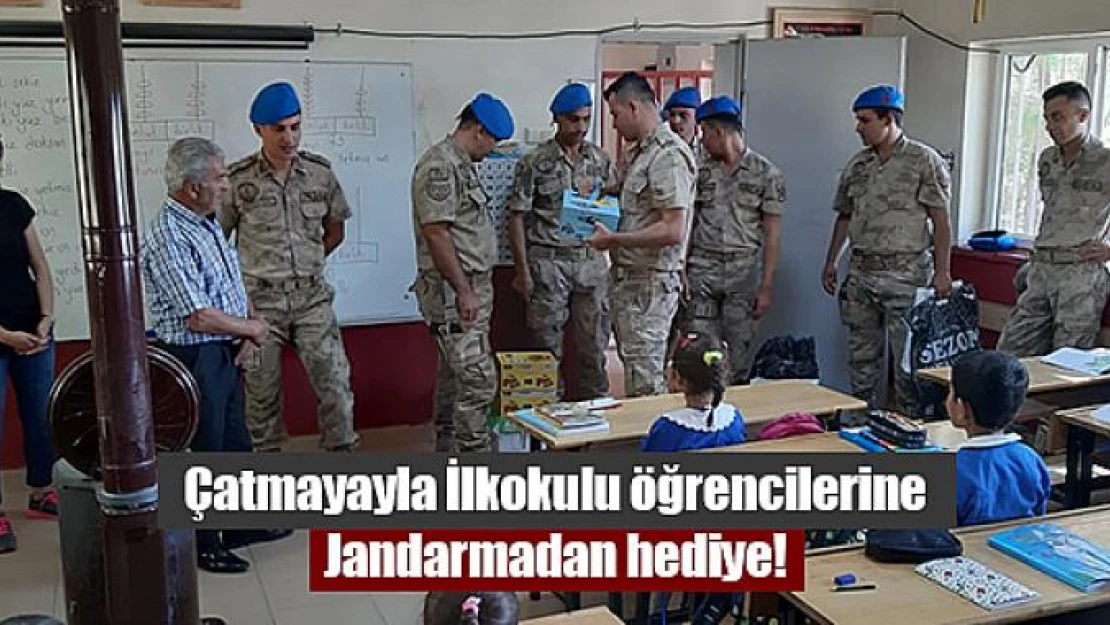 Çatmayayla İlkokulu öğrencilerine Jandarmadan hediye!