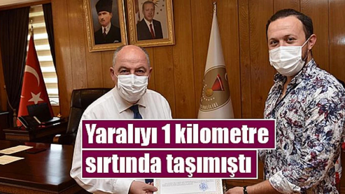 Yaralıyı 1 kilometre sırtında taşımıştı