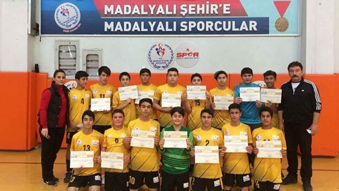 Hentbol Akdeniz Grup müsabakaları Kahramanmaraş'ta yapıldı!