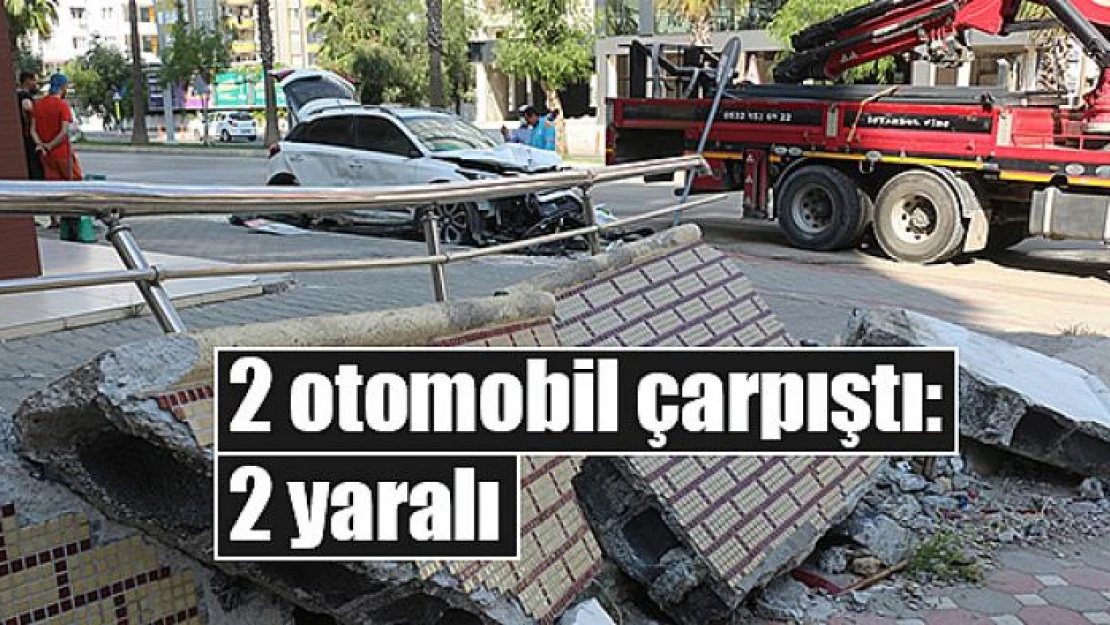 2 otomobil çarpıştı: 2 yaralı