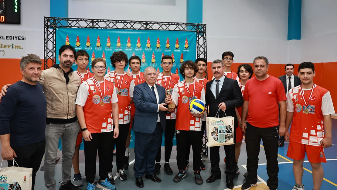 100. Yıl EXPO 2023 Voleybol Turnuvası finali nefes kesti