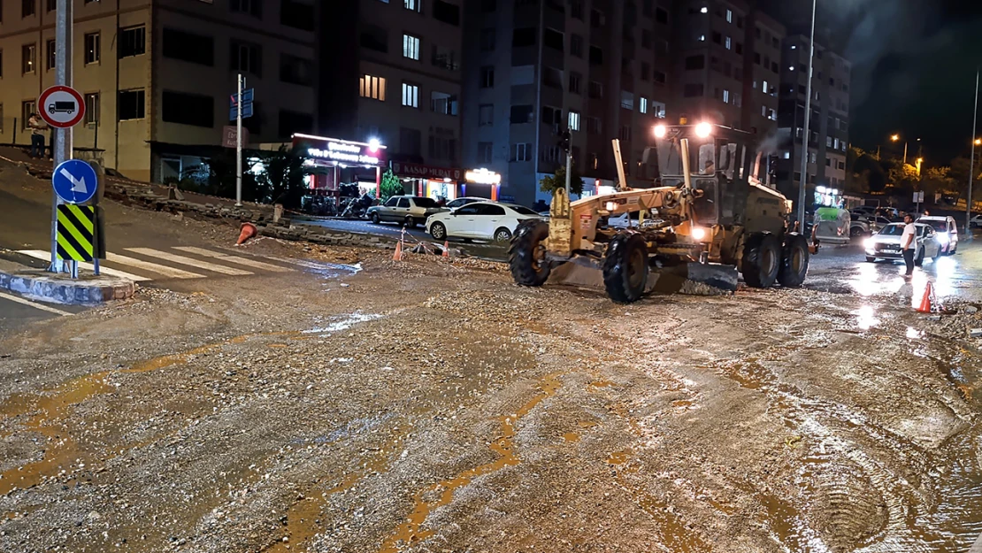 20 dakikada, metrekareye 8 kilogram yağmur düştü