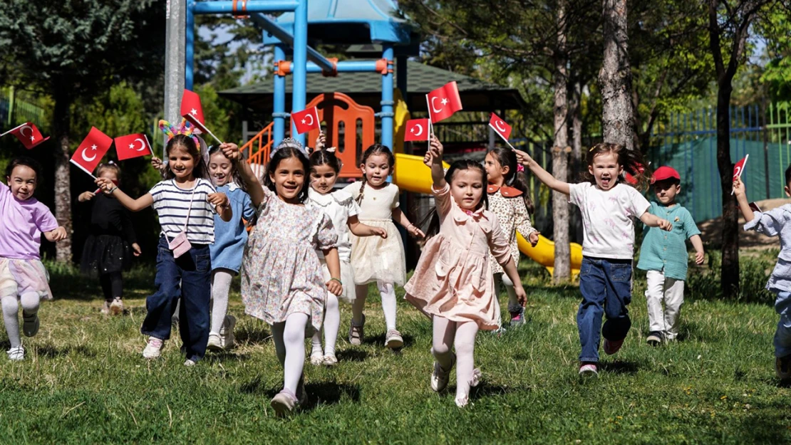 23 Nisan kutlama etkinliklerini, 81 ildeki çocuklar belirleyecek