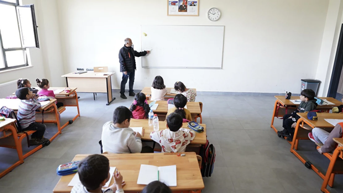 27 Bin 462 öğrenci okullarına geri döndü