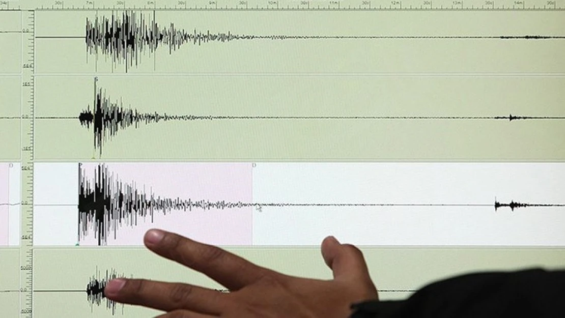 4,7 büyüklüğündeki deprem korkuttu