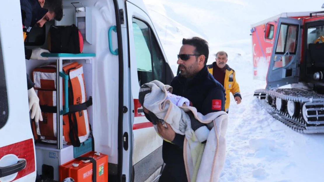 4 Kardeşin yardımına paletli ambulans yetişti