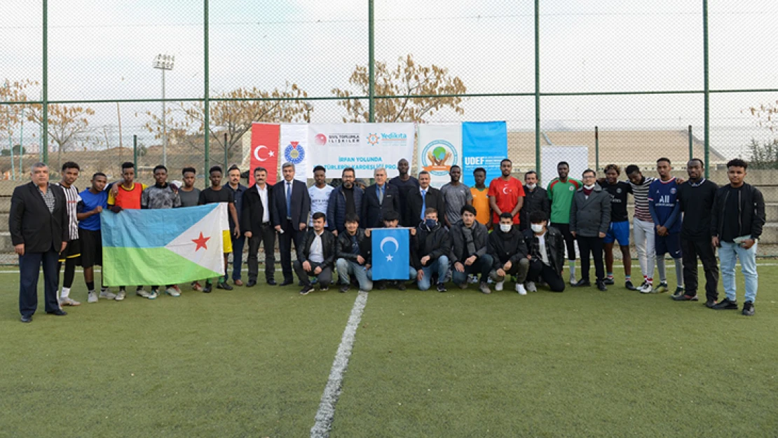 4'üncü Mini Dünya Kupası Futbol Turnuvası Kahramanmaraş'ta yapıldı