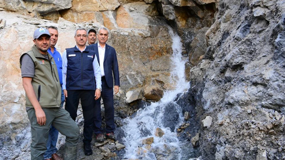 5 Mahallenin içme suyu ihtiyacını karşılanacak yeni kaynak bulundu