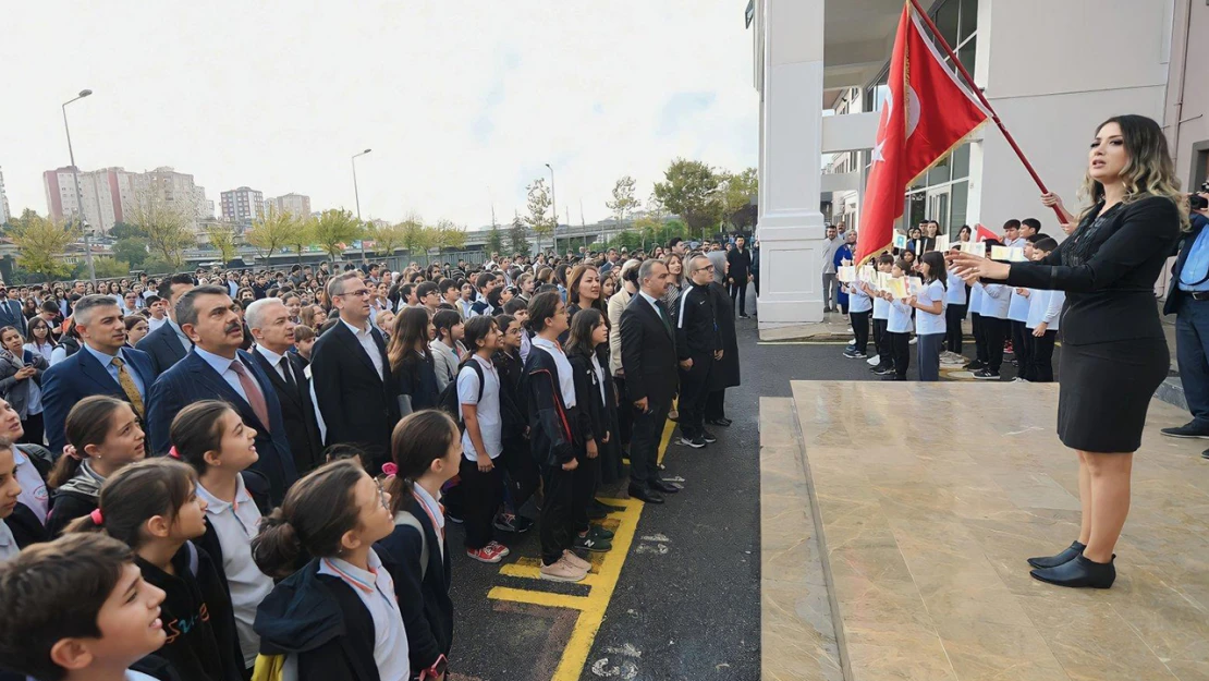 9 günlük tatilin ardından ders zili yeniden çalacak