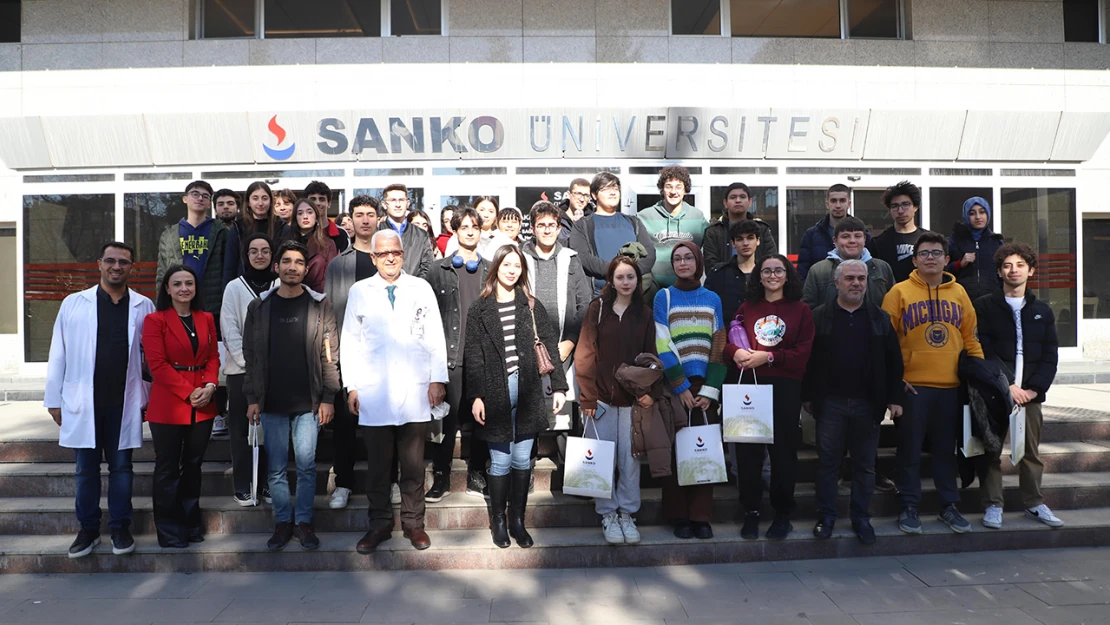 Abdulkadir Konukoğlu Fen Lisesi öğrencilerinden SANKO Üniversitesi'ne ziyaret