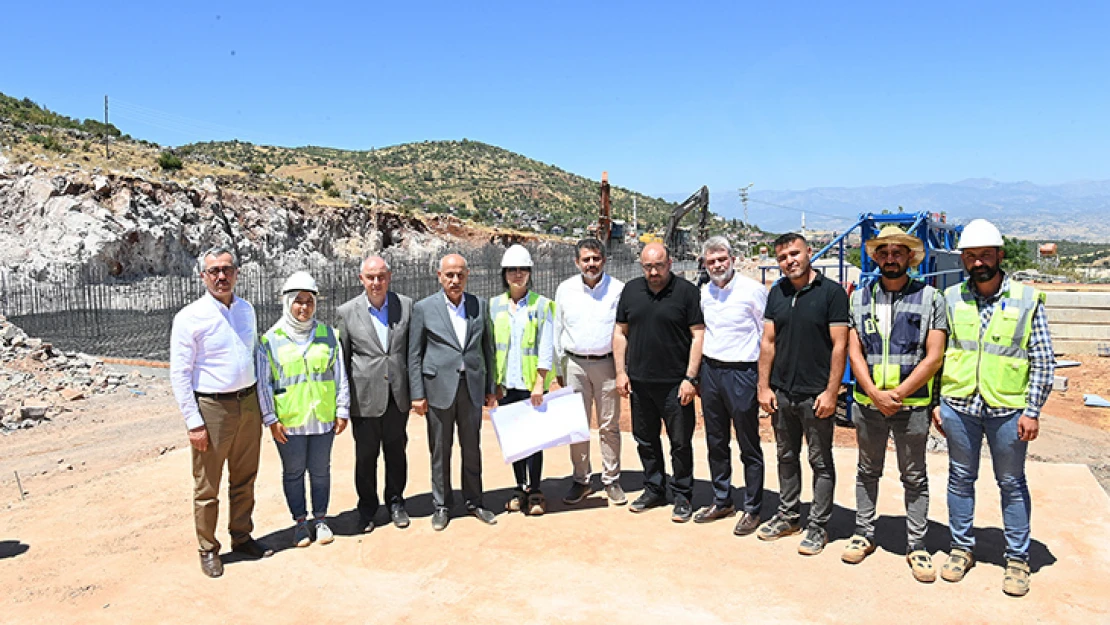 Acil durum hastanesi ve şehir hastanesi için çalışmalar sürüyor