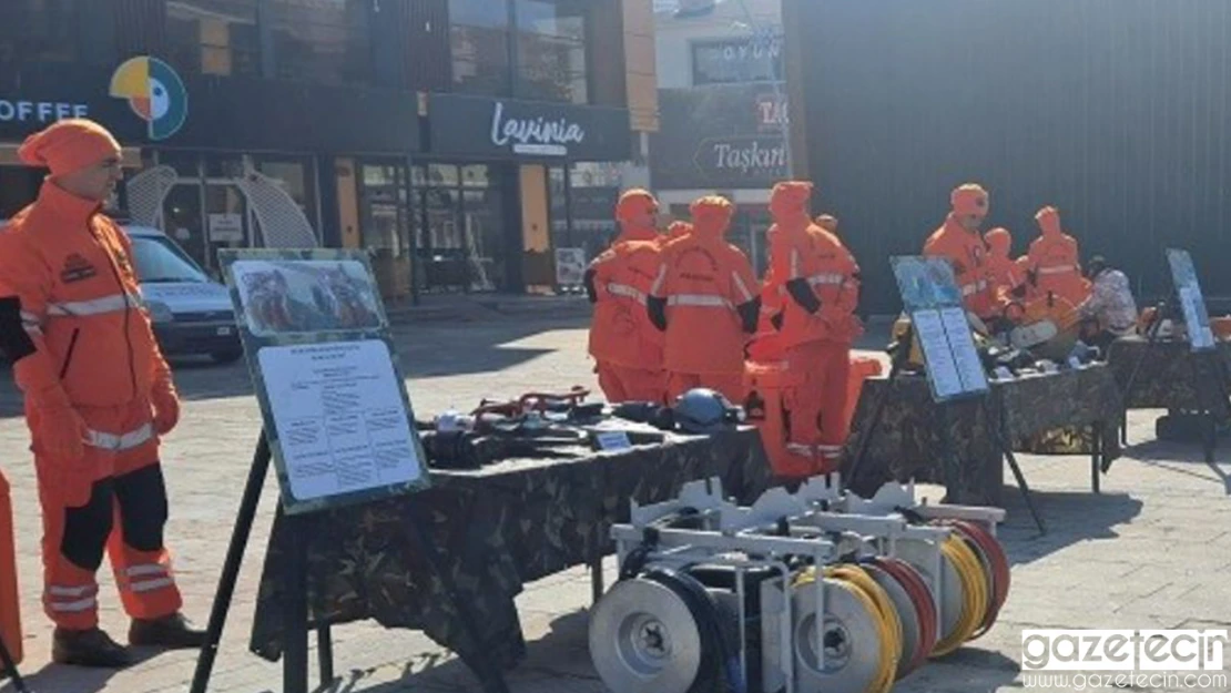 AFAD, Deprem Haftası kapsamında stant açtı