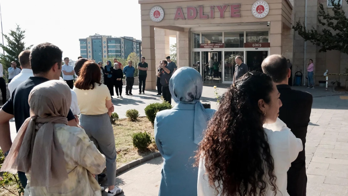 AFAD Kahramanmaraş İl Müdürlüğü'nden Adliye personeline afet farkındalık eğitimi