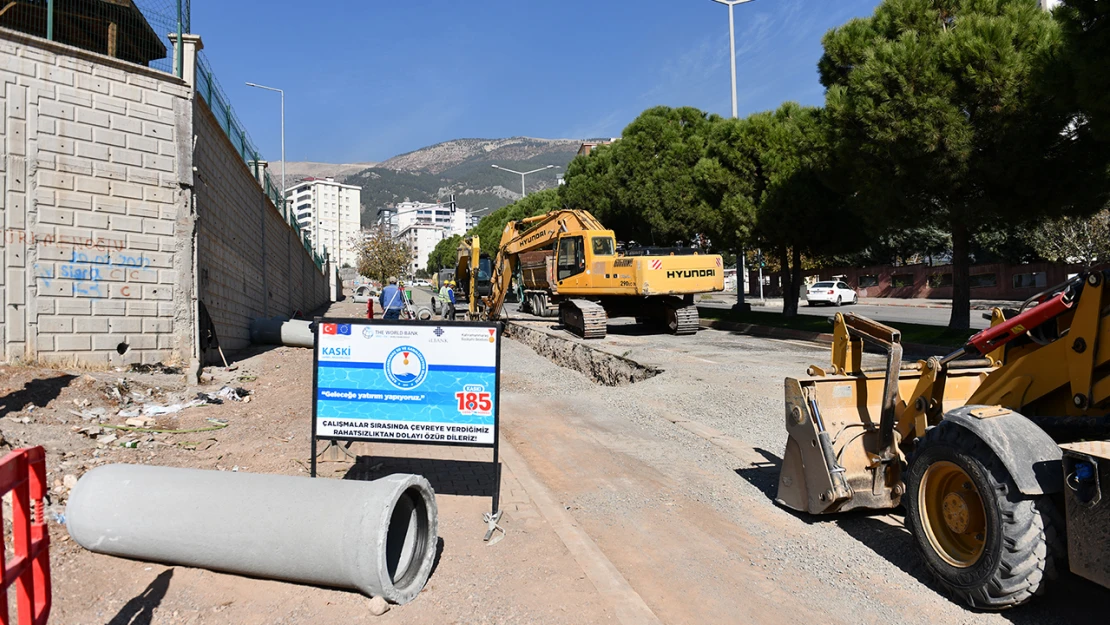 Ahır Dağı Caddesi'nde altyapı imalatlarına hız verdi