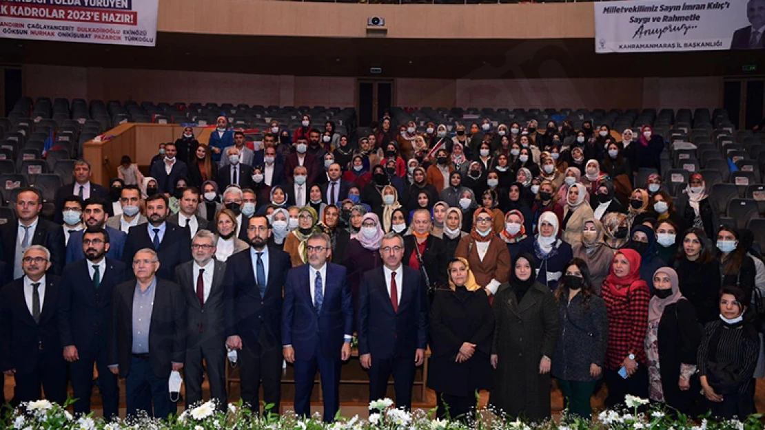 AK Parti Grup Başkanvekili Mahir Ünal: Bir şehri ayağa kaldıracak olan o şehrin evlatladır