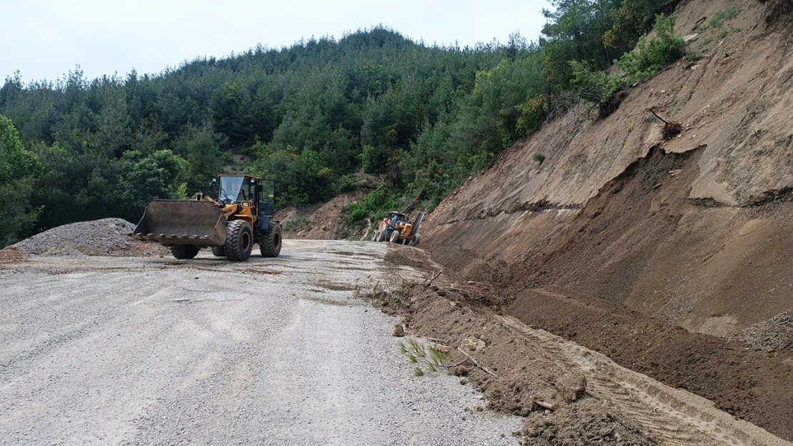 Andırın kırsalında 21 mahallenin yolu iyileştiriliyor