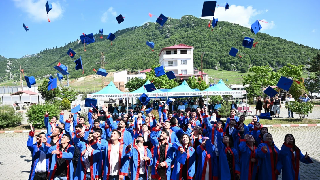 Andırın Meslek Yüksekokulunda mezuniyet heyecanı yaşandı
