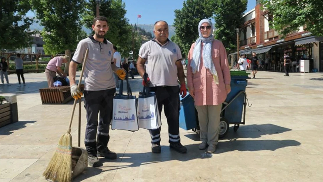 Babalar Günü'nde en anlamlı ziyaret