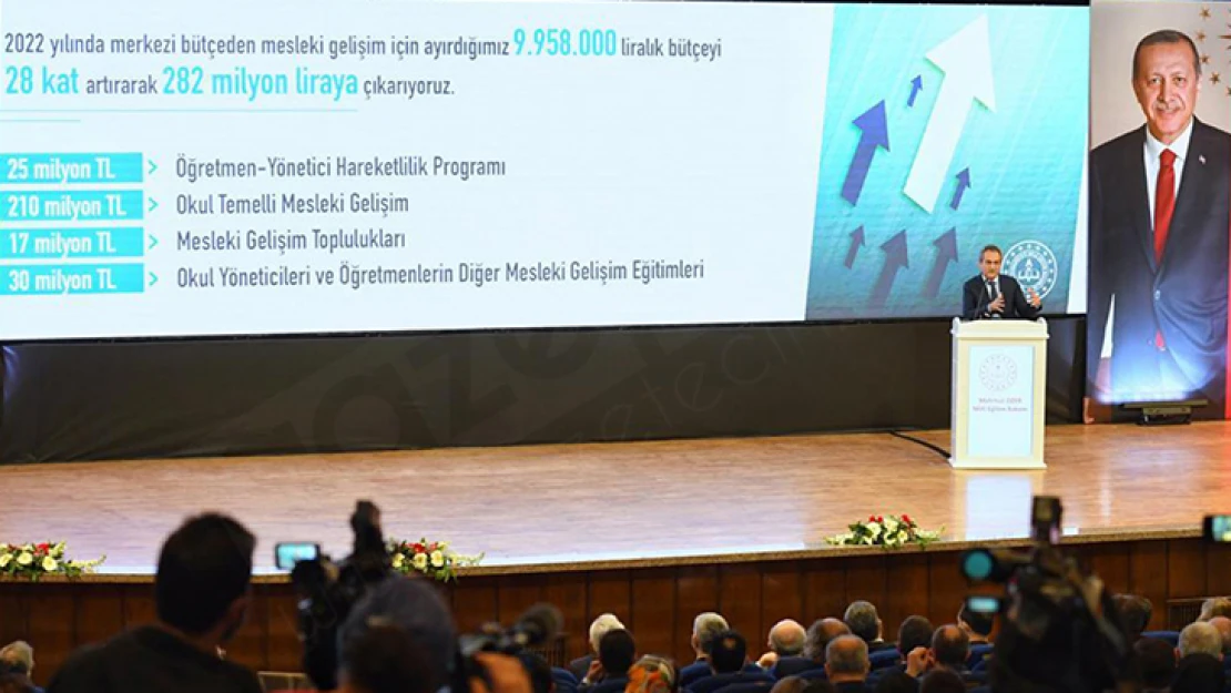 Bakan Özer: Bir toplum, öğretmeni kadar güçlüdür