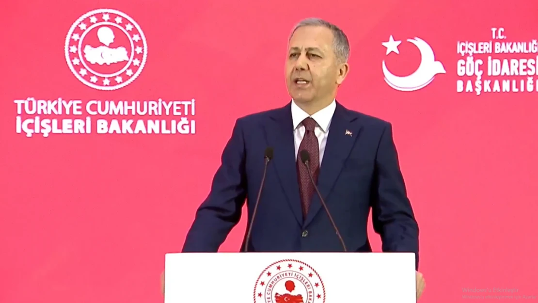 Bakan Yerlikaya, ülkesine dönen Suriyeli sayısını açıkladı