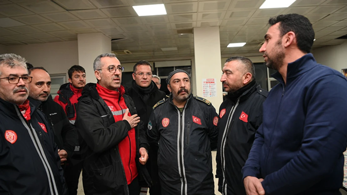 Başak Güngör: Şehrimizi el birliğiyle ayağa kaldıracağız