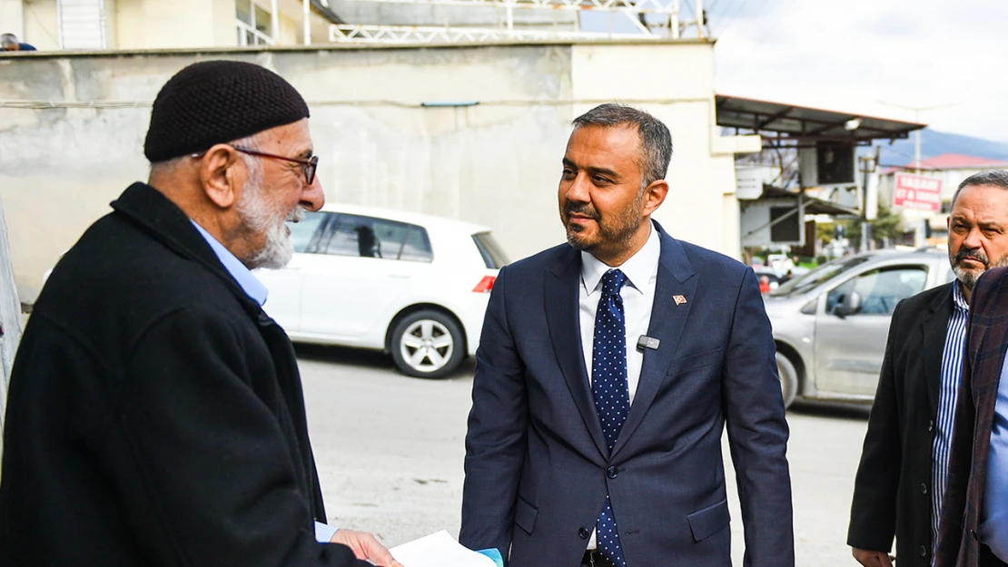 Başkan Adayı Toptaş, vatandaşlarla bir araya gelmeyi sürdürüyor