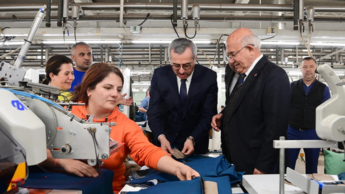 Başkan Güngör, fabrika çalışanlarıyla bir araya geldi