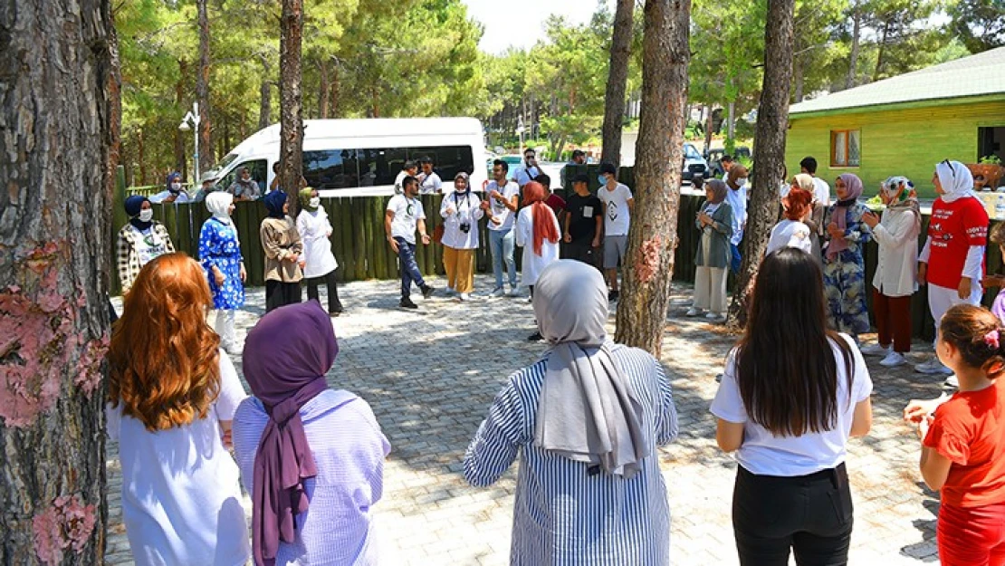 Başkan Okay: Gençlerimizi her tür bağımlılıktan korumak için elimizden gelen gayreti gösteriyoruz